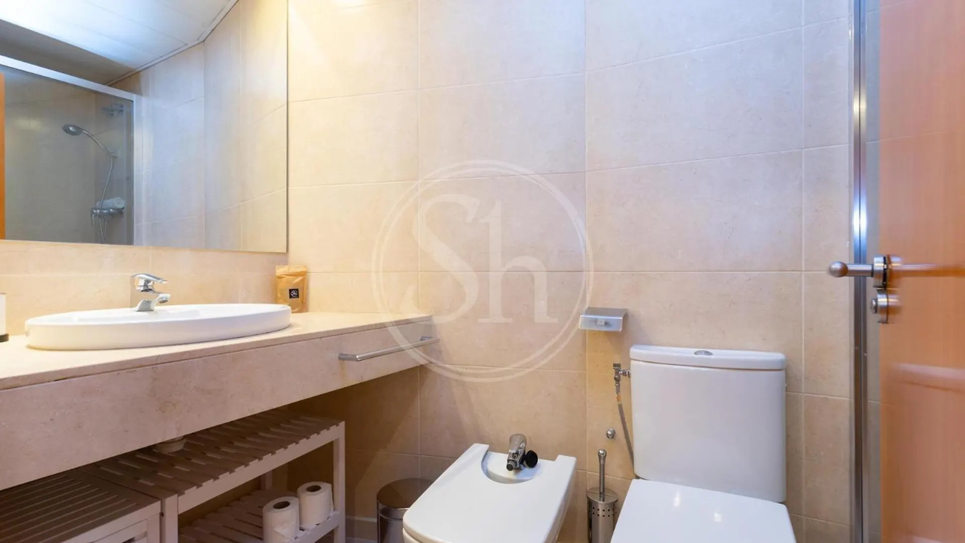 Cosy Apartment Next To Sagrada Familia III Barcelona 0*,